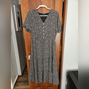 V-Neck Black and White Floral Midi Dress with Button Front